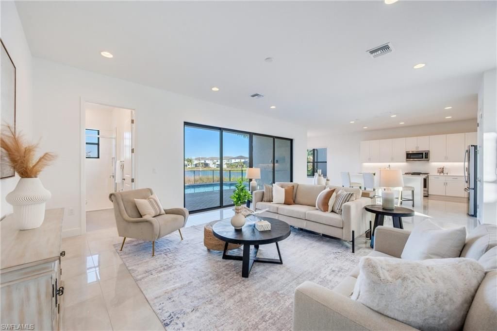 12775 Woodbury Dr, Estero, FL 33928 Photo