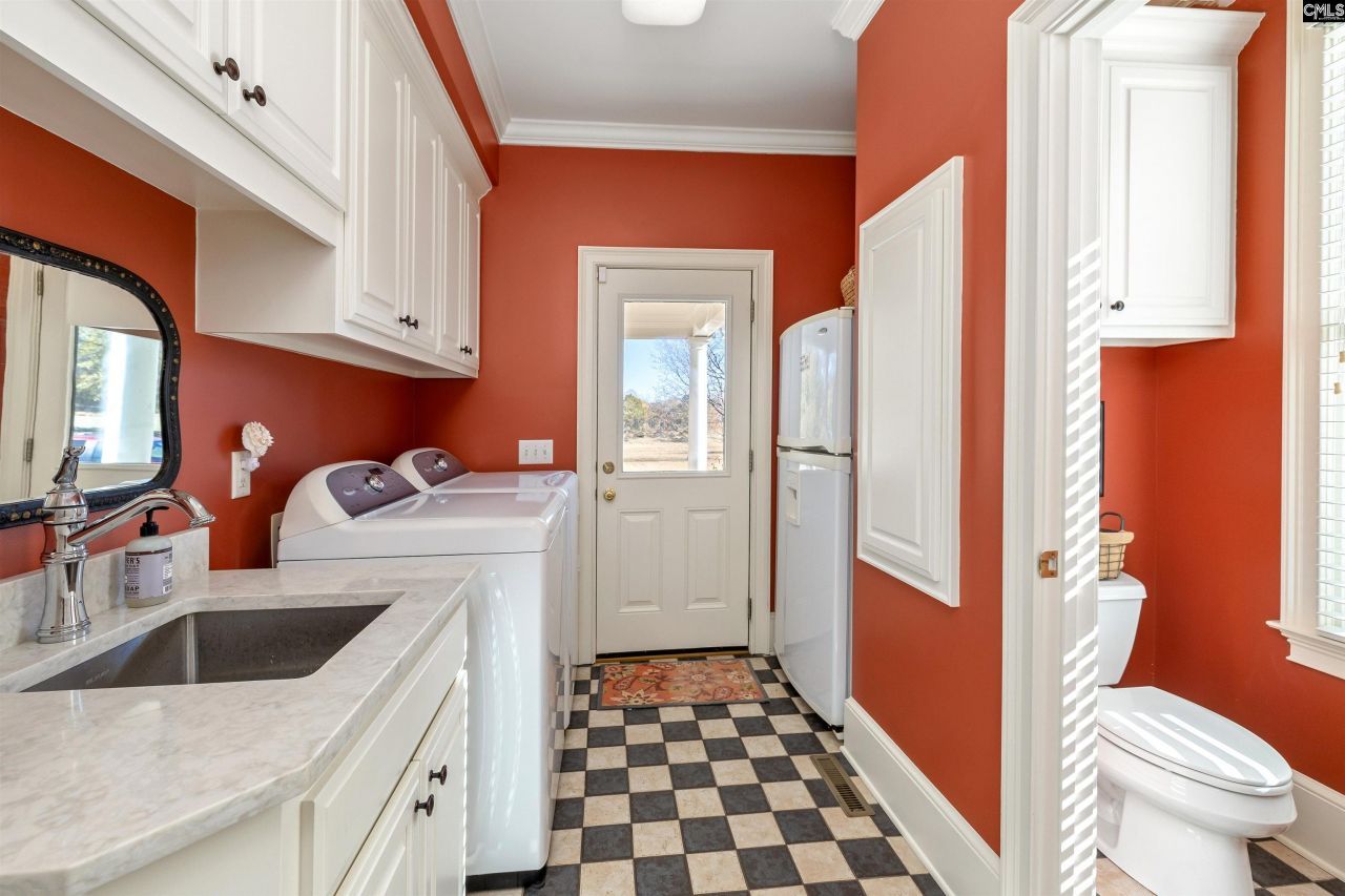 364 Cantey Lane Photo 22