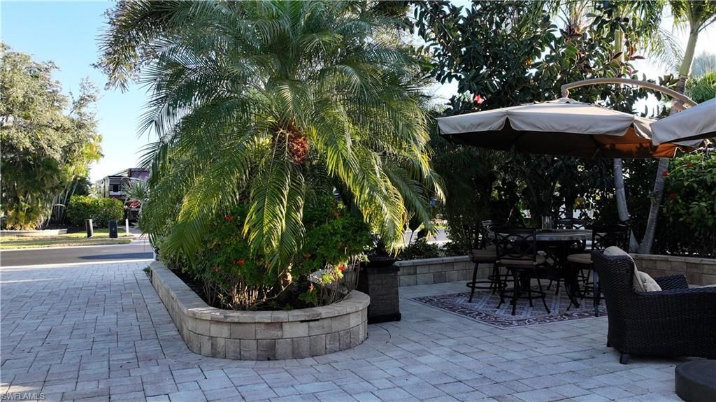 4620 Southern Breeze Dr, Naples, FL 34114 Photo