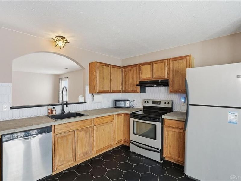 6535 Abingdon Hall, Morrow, OH 45152 Photo 13