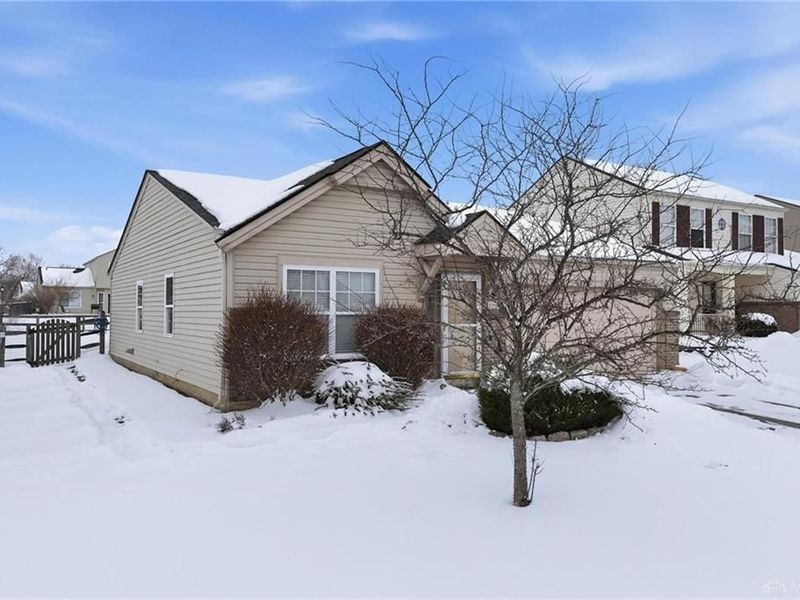 6535 Abingdon Hall, Morrow, OH 45152 Photo 2