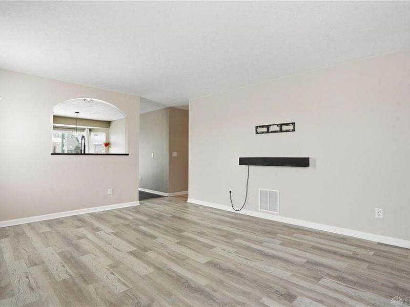 6535 Abingdon Hall, Morrow, OH 45152 Photo 9