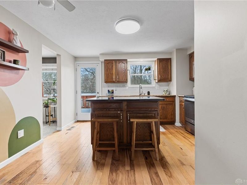 2042 Stratford Court, Loveland, OH 45140 Photo 13