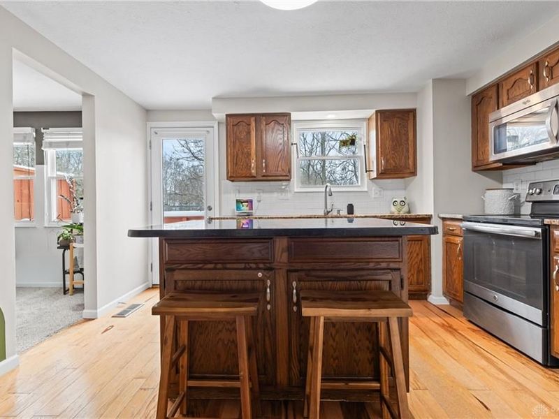 2042 Stratford Court, Loveland, OH 45140 Photo 15