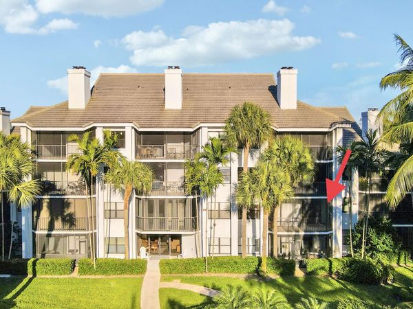 122 Bay Colony Drive N, Juno Beach, FL 33408