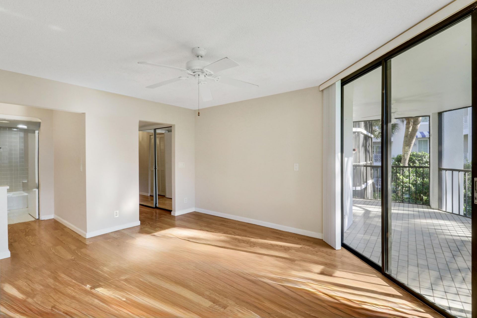 122 Bay Colony Drive N, Juno Beach, FL 33408 Photo