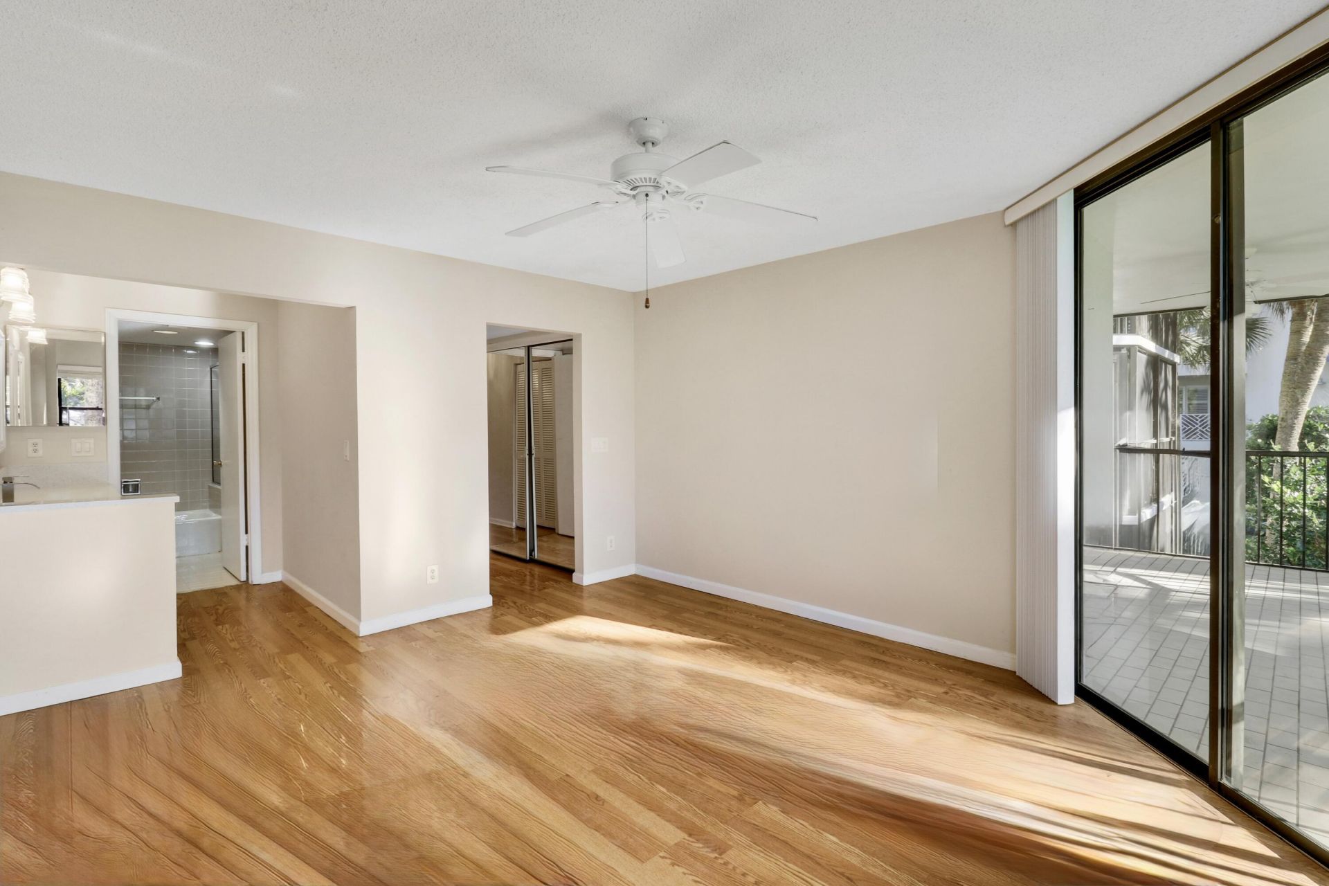 122 Bay Colony Drive N, Juno Beach, FL 33408 Photo