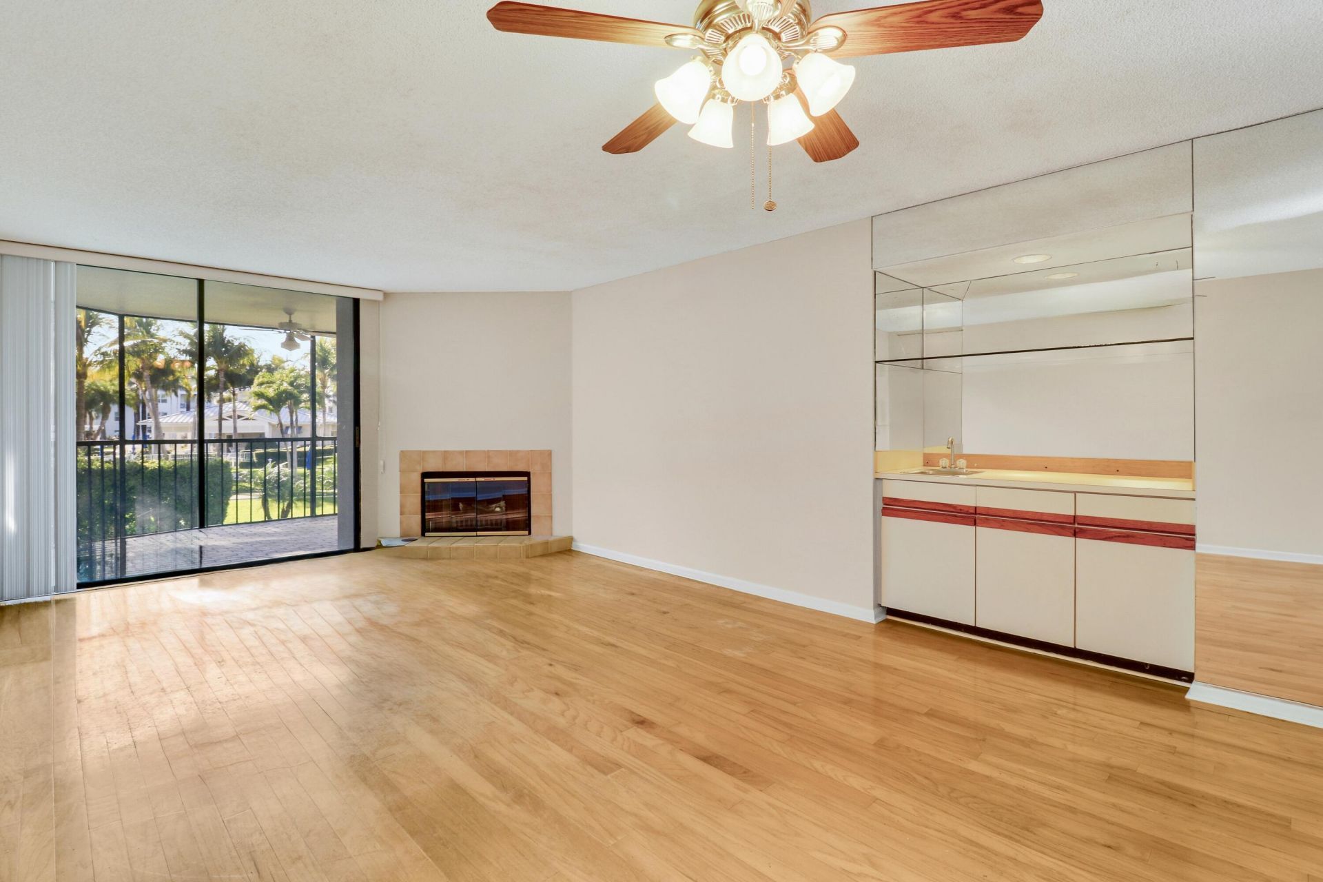 122 Bay Colony Drive N, Juno Beach, FL 33408 Photo