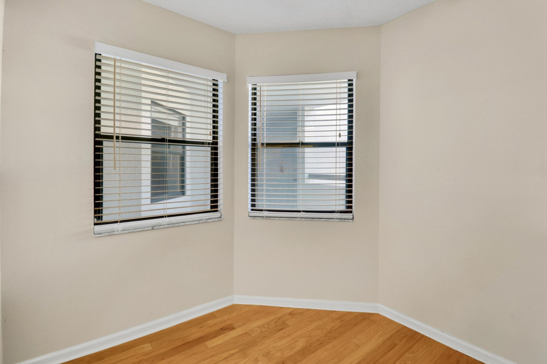 122 Bay Colony Drive N, Juno Beach, FL 33408 Photo