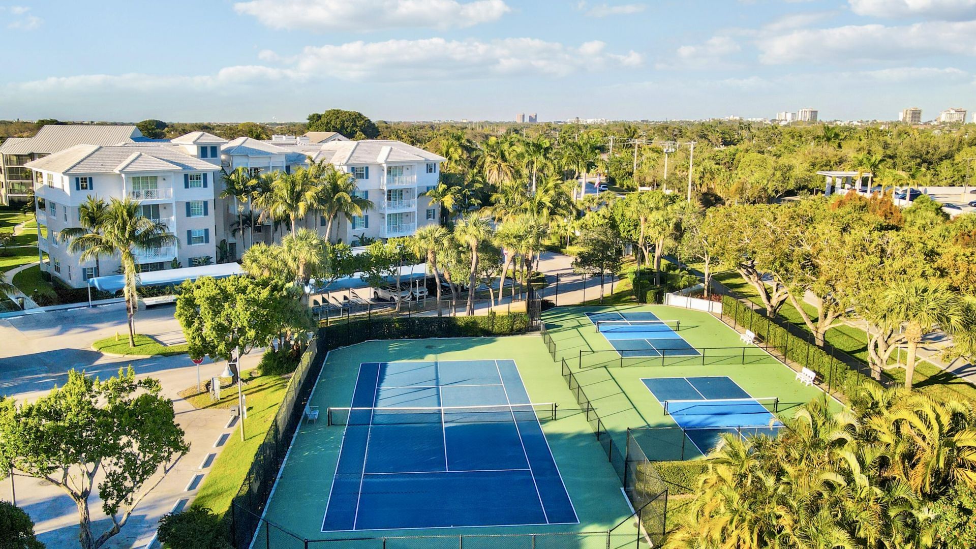 122 Bay Colony Drive N, Juno Beach, FL 33408 Photo