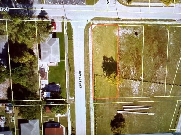 84 SW 1 Court, Deerfield Beach, FL 33441