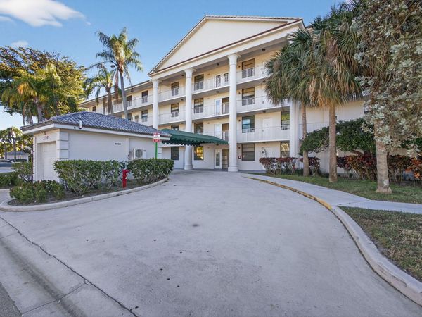 3716 Whitehall Drive, Unit 203, West Palm Beach, FL 33401