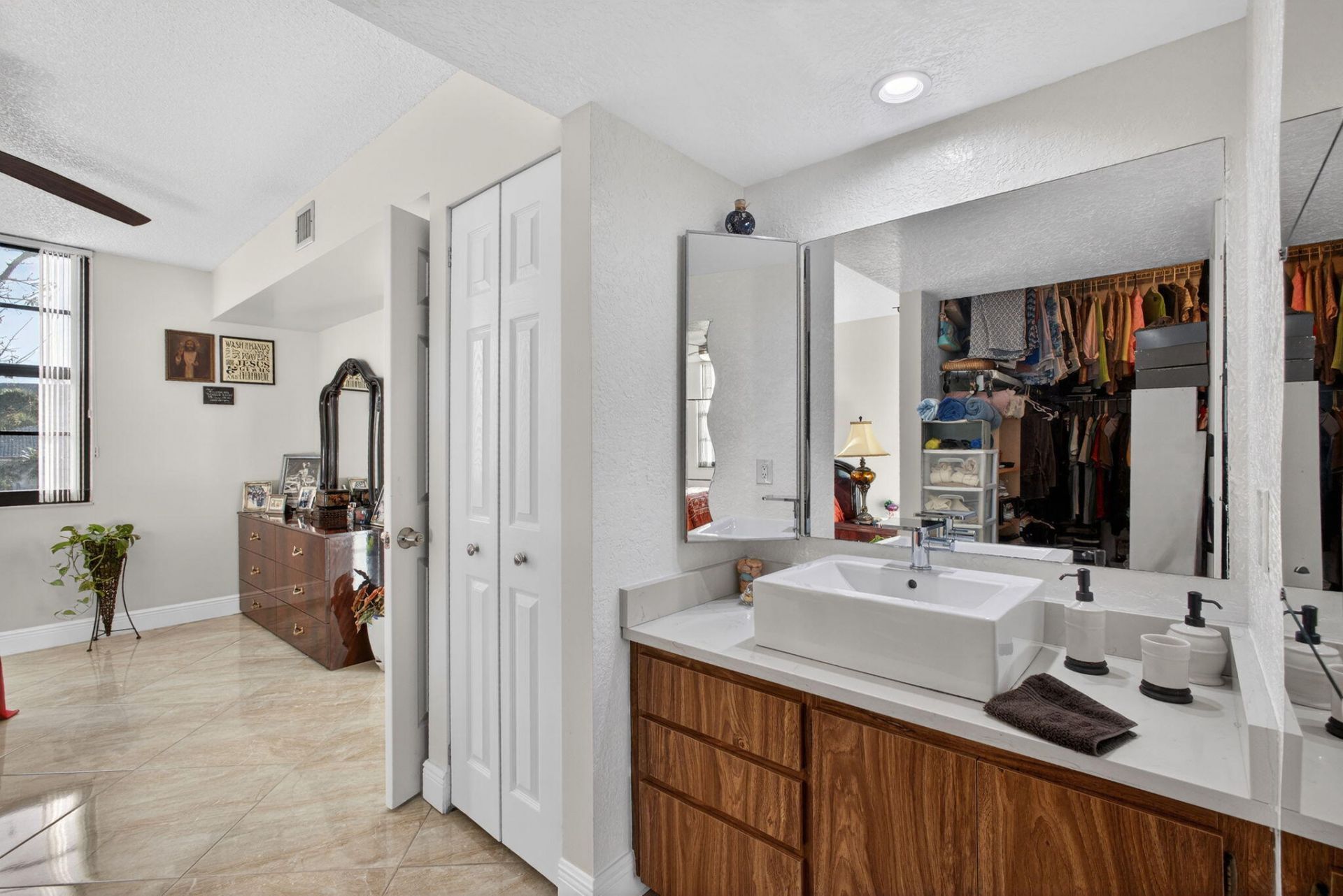 3716 Whitehall Drive, Unit 203, West Palm Beach, FL 33401 Photo