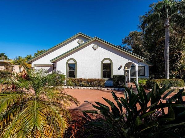 3295 SE Monte Vista Street, Port St. Lucie, FL 34952