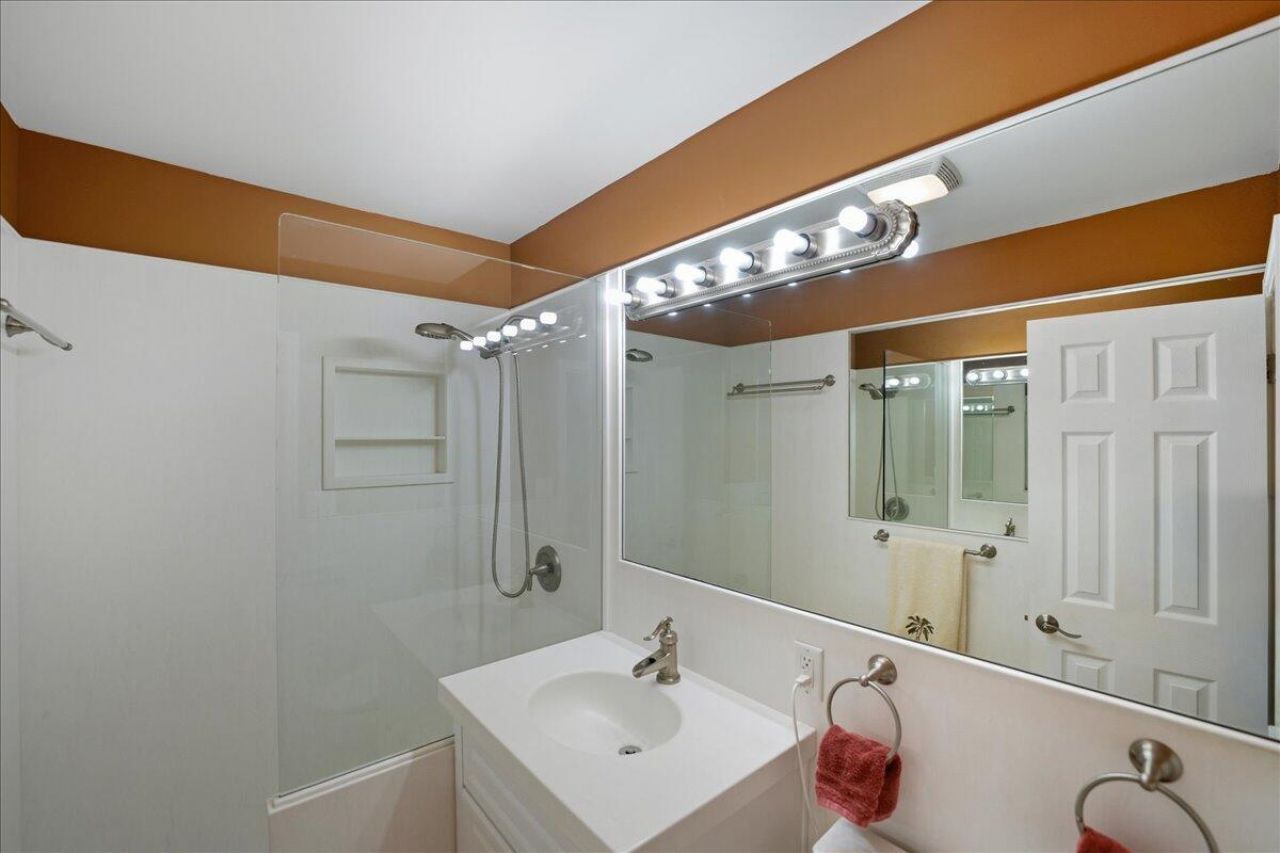 3295 SE Monte Vista Street, Port Saint Lucie, FL 34952 Photo