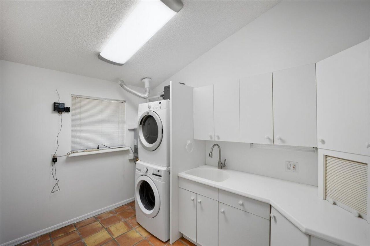 3295 SE Monte Vista Street, Port Saint Lucie, FL 34952 Photo