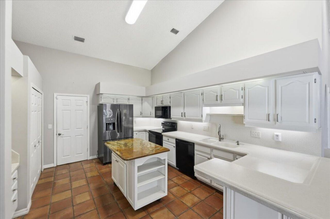 3295 SE Monte Vista Street, Port Saint Lucie, FL 34952 Photo