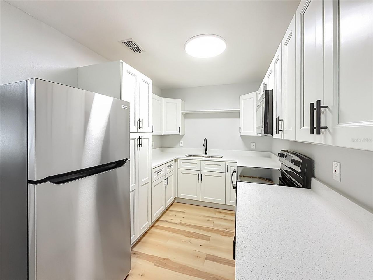 2112 NE 7th Avenue, Gainesville, FL 32641 Photo