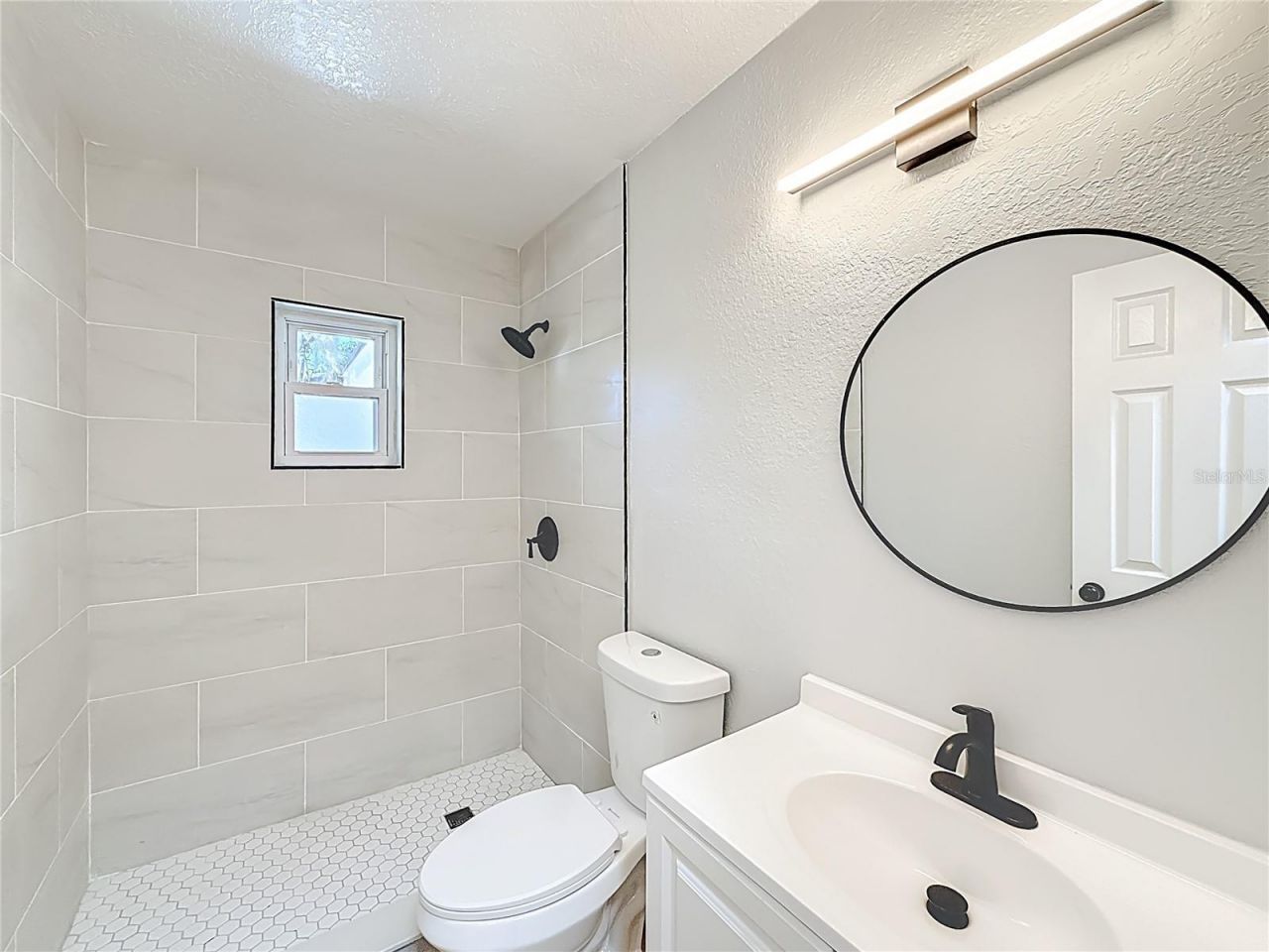 2112 NE 7th Avenue, Gainesville, FL 32641 Photo