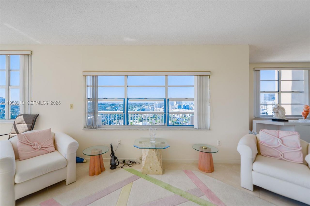 1965 S Ocean Dr, Unit 12R, Hallandale Beach, FL 33009 Photo