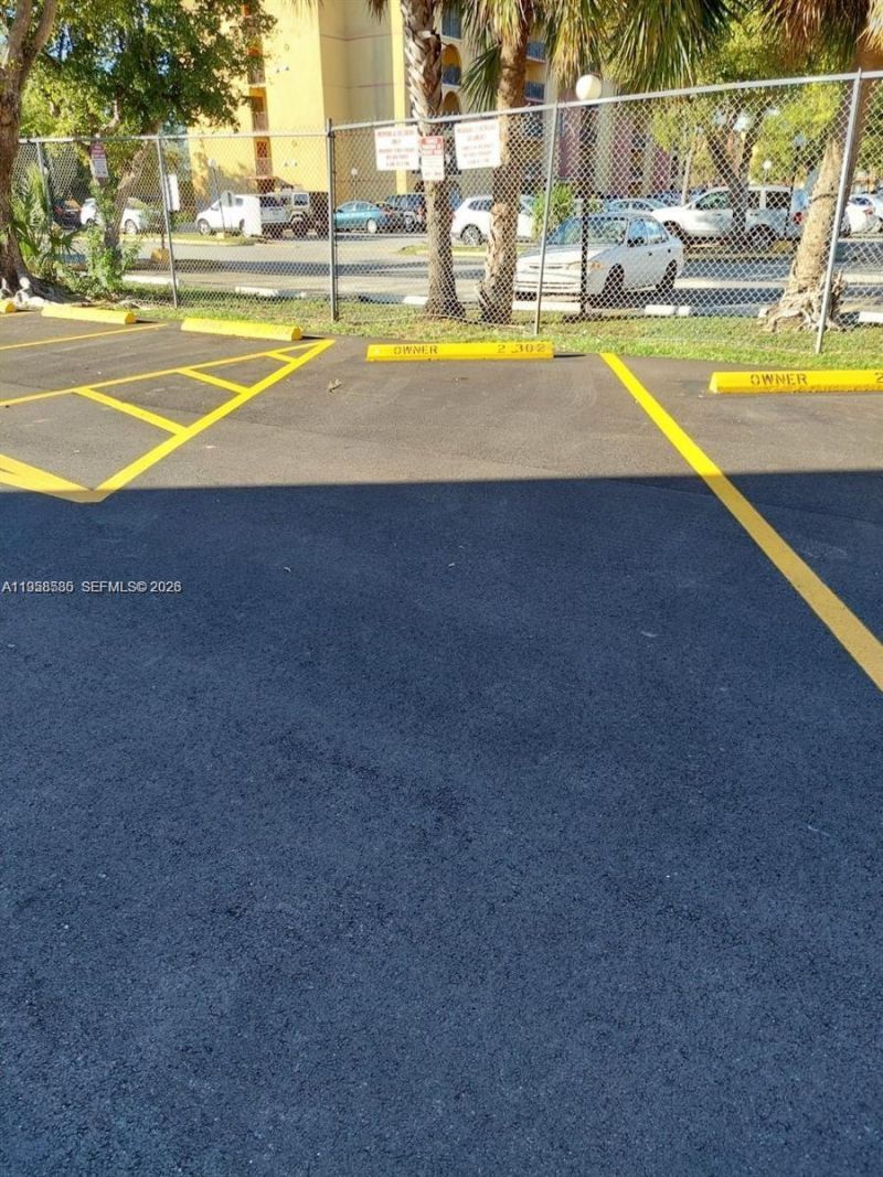 4715 NW 7th St, Unit 302-2, Miami, FL 33126 Photo