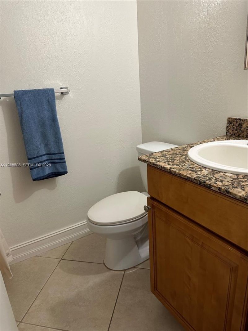4715 NW 7th St, Unit 302-2, Miami, FL 33126 Photo