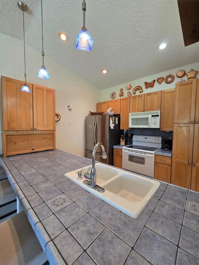 5 Rogart Cir, Boynton Beach, FL 33426 Photo