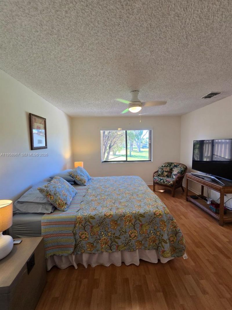 5 Rogart Cir, Boynton Beach, FL 33426 Photo