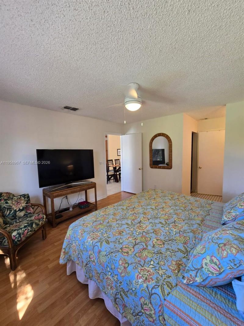 5 Rogart Cir, Boynton Beach, FL 33426 Photo