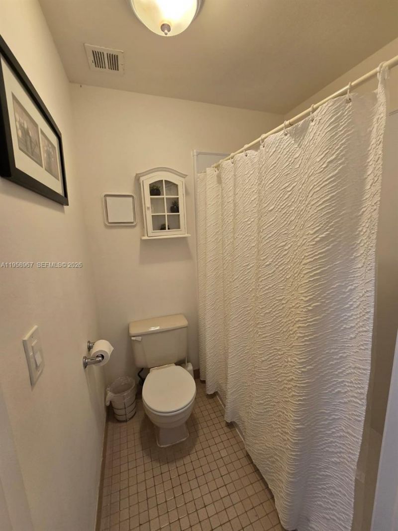 5 Rogart Cir, Boynton Beach, FL 33426 Photo