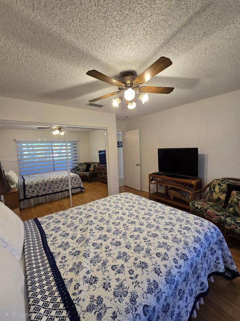 5 Rogart Cir, Boynton Beach, FL 33426 Photo