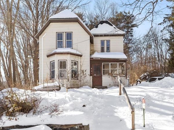 35 Ball St, Orange, MA 01364