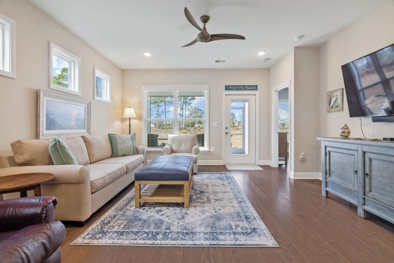 6596 Torino Lane Photo 4