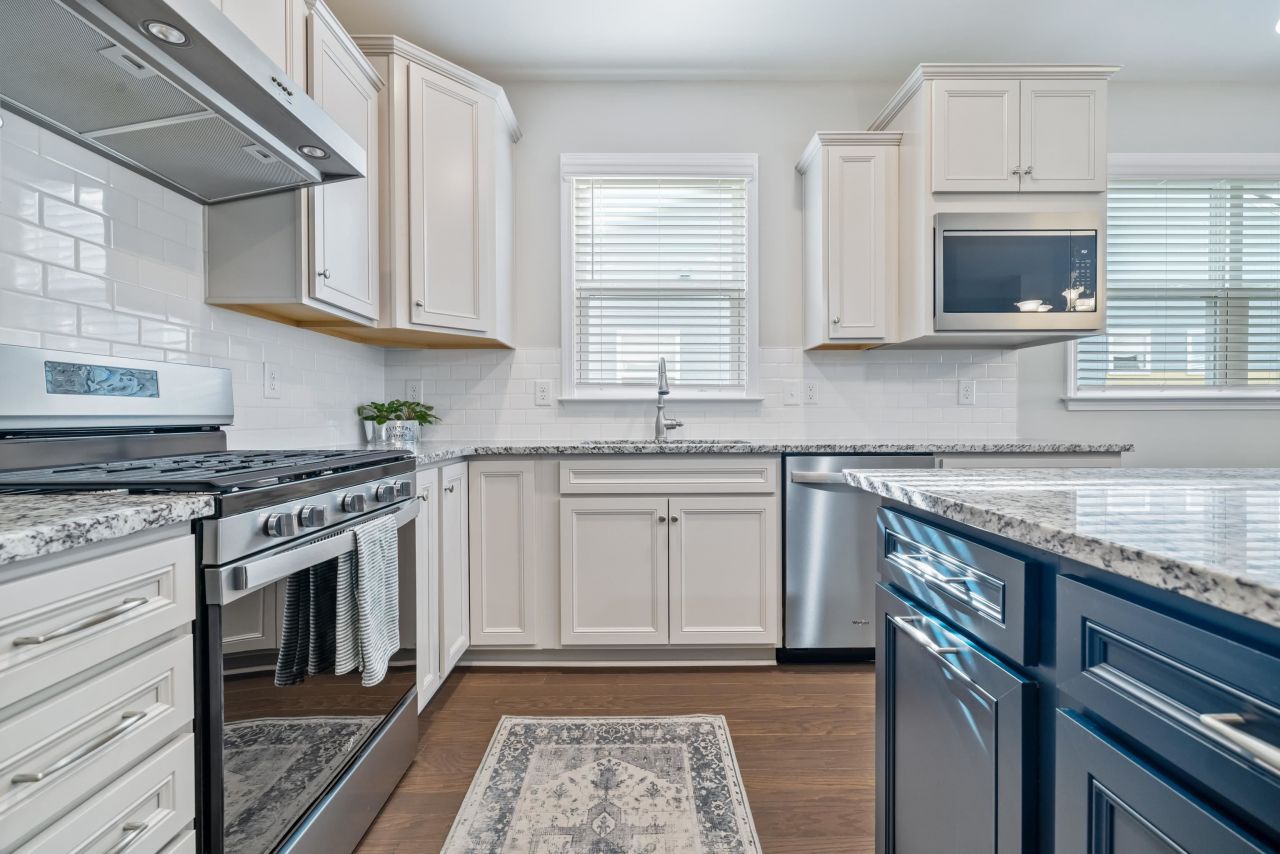 6596 Torino Lane Photo 6