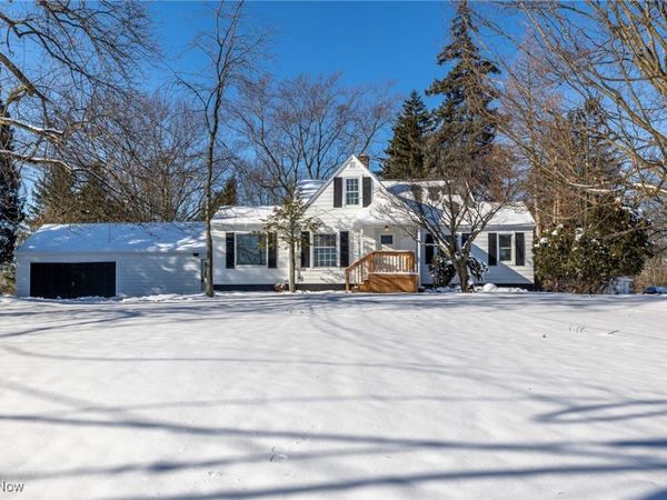 12274 Ridge Rd, North Royalton, OH 44133