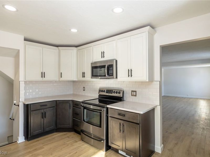 12274 Ridge Rd, North Royalton, OH 44133 Photo 7