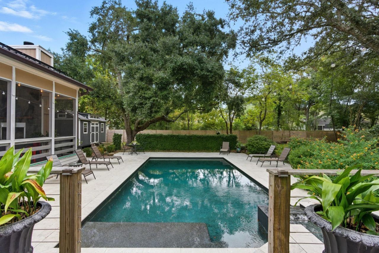 1031 Lakeview Drive Photo 27