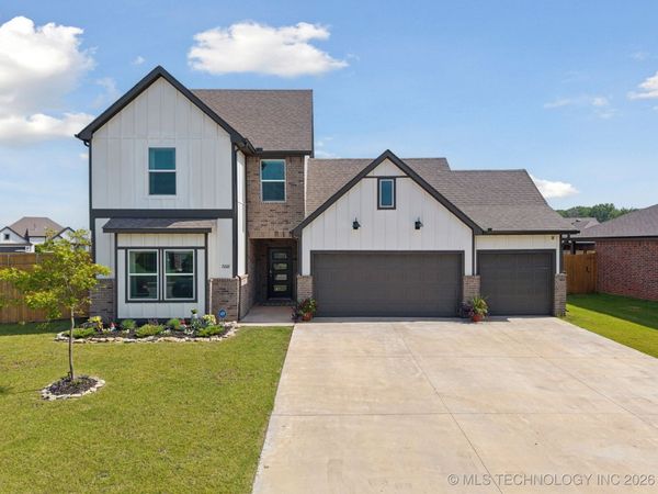 7222 E 154th Street S, Bixby, OK 74008