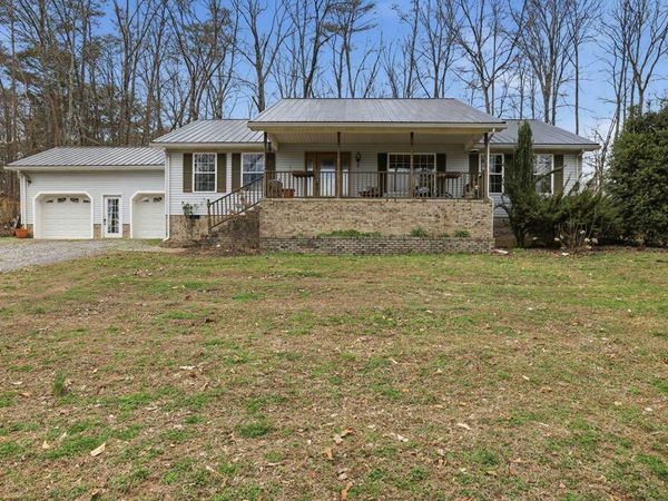 195 Mountain Crest Drive, Whitwell, TN 37397