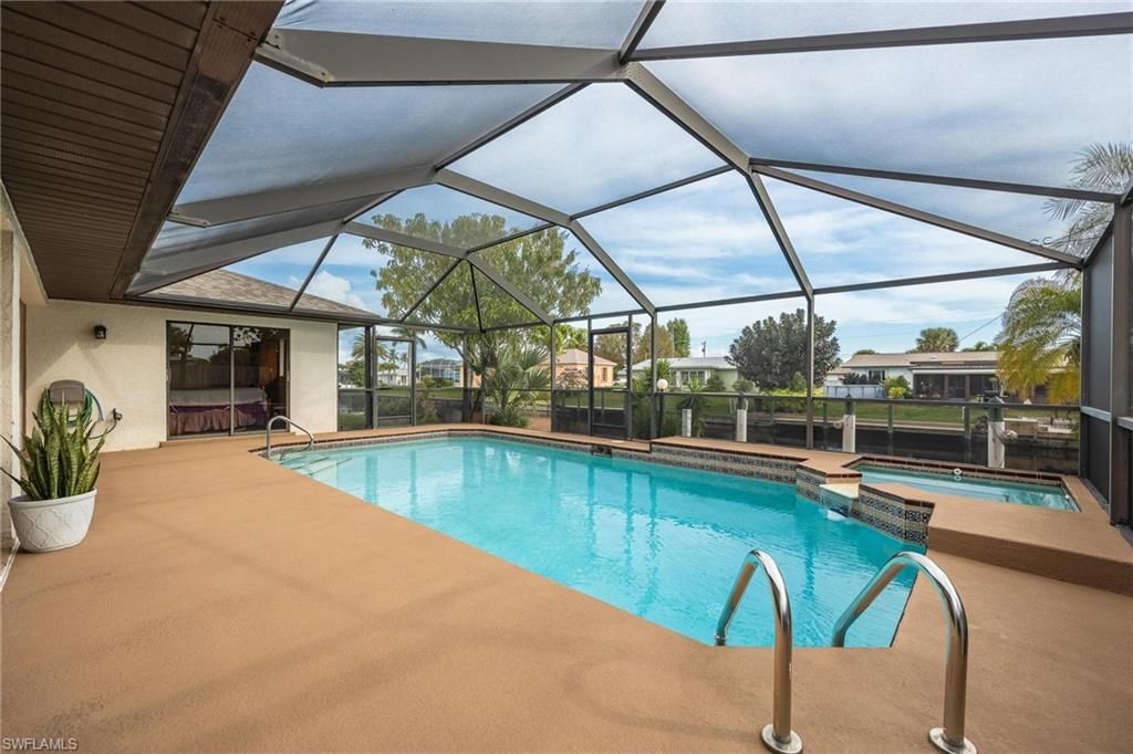 1719 W Bluewater Ter, North Fort Myers, FL 33903 Photo