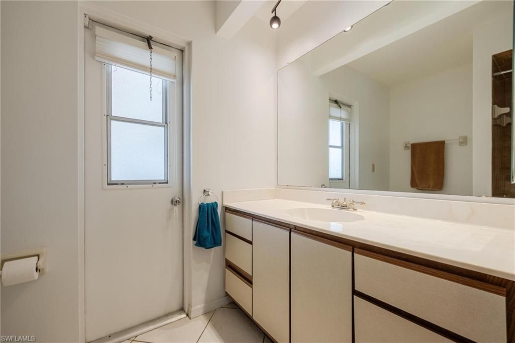 1719 W Bluewater Ter, North Fort Myers, FL 33903 Photo