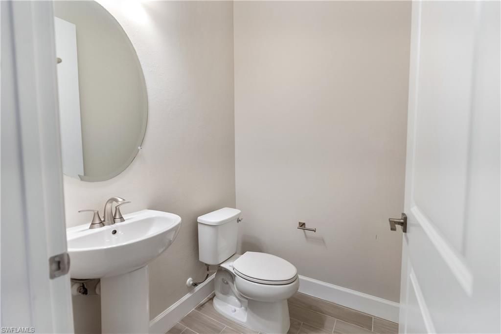 19001 Aqua Shore Dr, Fort Myers, FL 33913 Photo