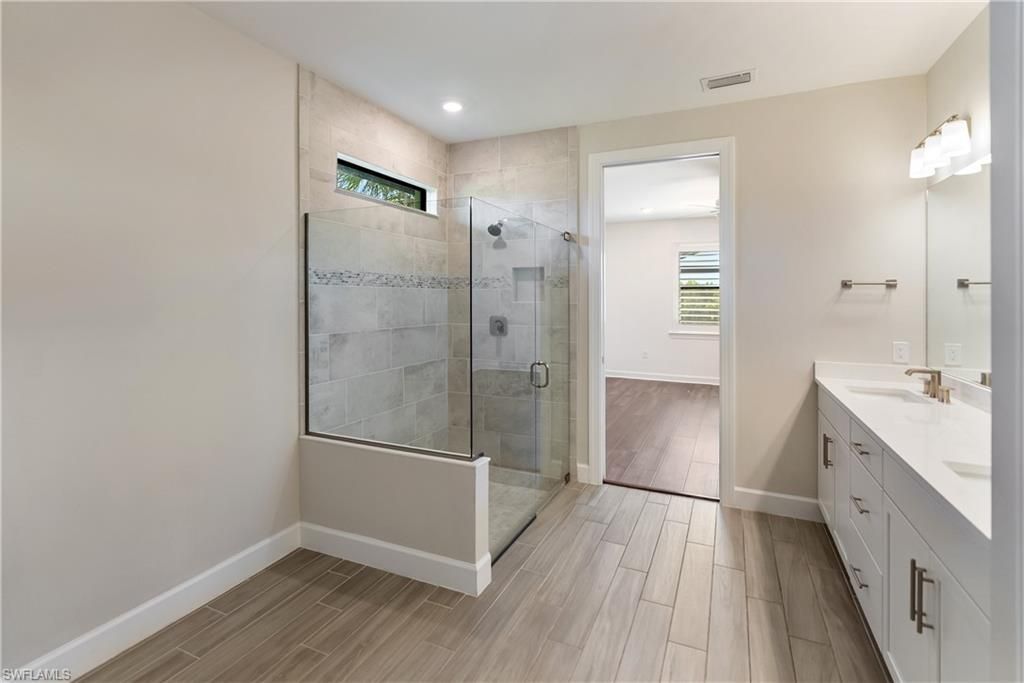 19001 Aqua Shore Dr, Fort Myers, FL 33913 Photo