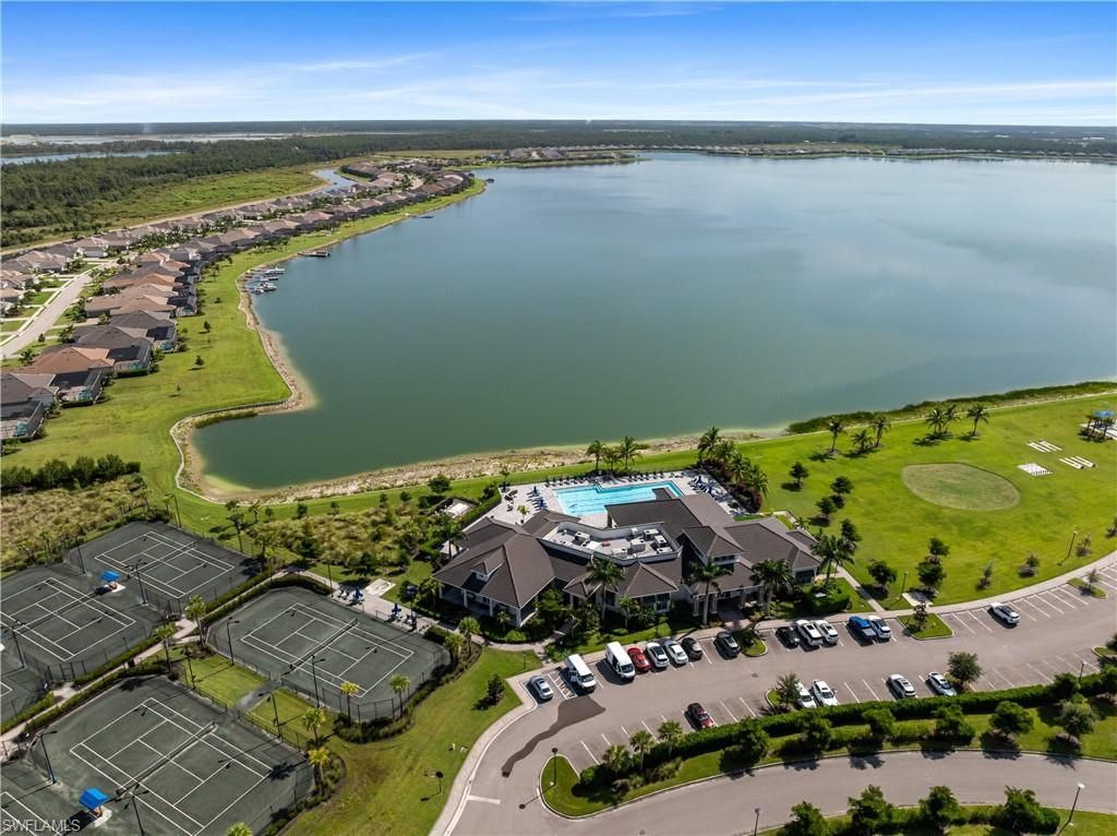 19001 Aqua Shore Dr, Fort Myers, FL 33913 Photo