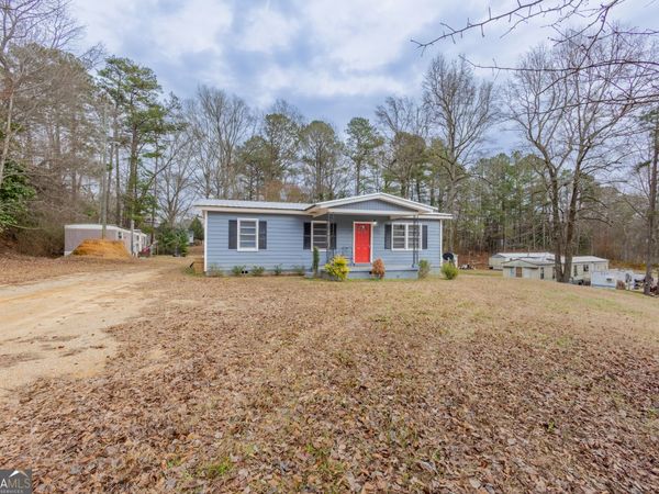 174 Brown St, Heflin, AL 36264
