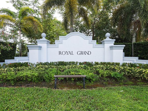 2620 S University Drive, Unit 101, Davie, FL 33328