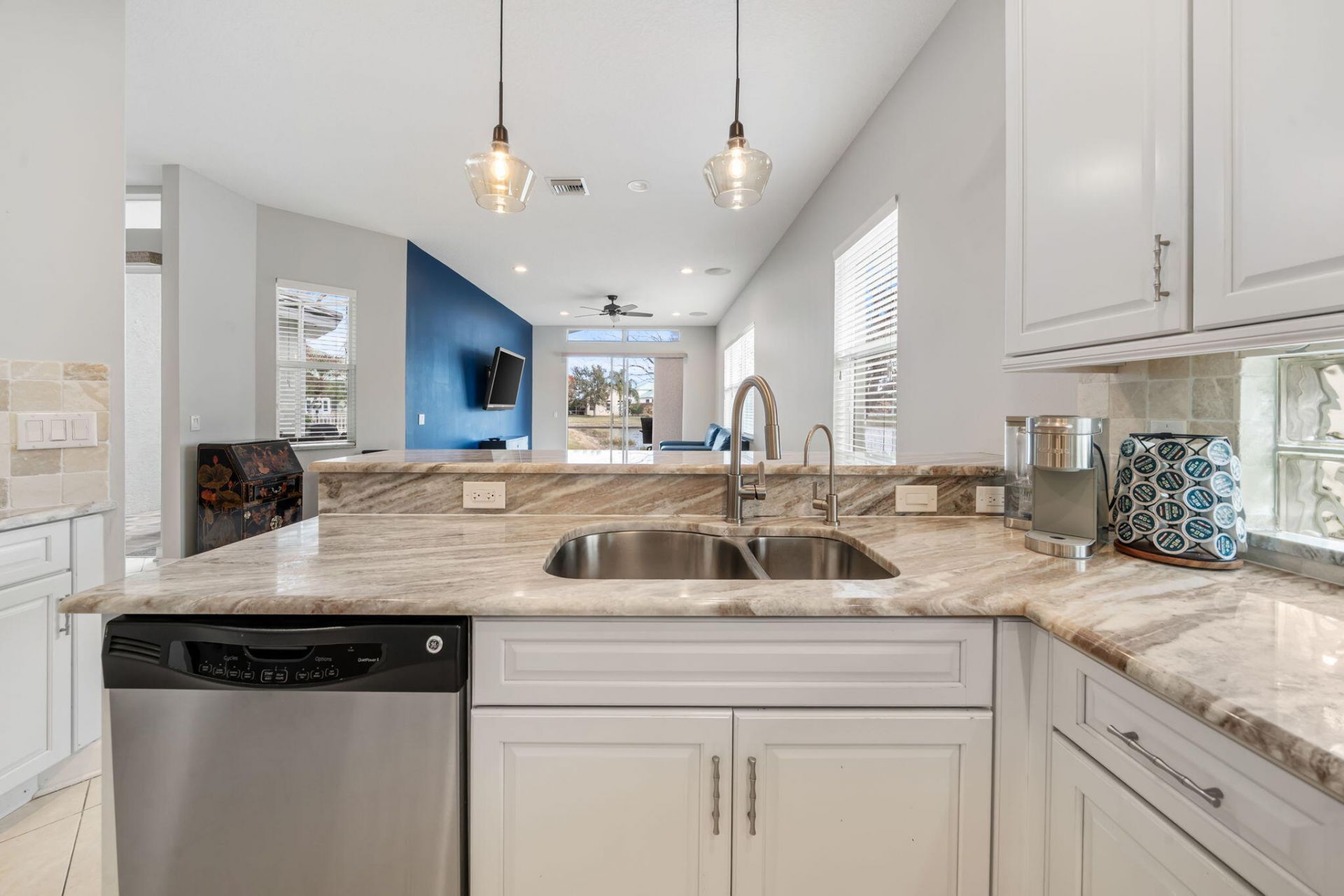 104 NW Willow Grove Avenue, Port Saint Lucie, FL 34986 Photo