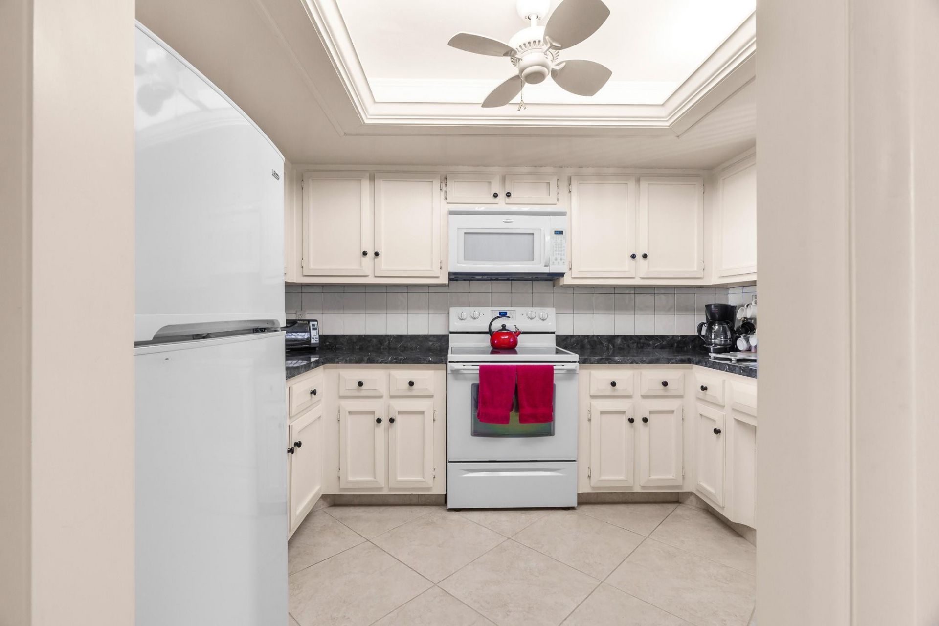 1850 S Ocean Boulevard, Unit 502, Pompano Beach, FL 33062 Photo