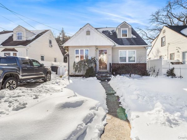 938 Wallace Avenue, North Baldwin, NY 11510