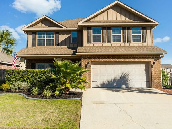 1758 Waterford Sound Boulevard, Gulf Breeze, FL 32563